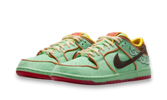 Nike SB Dunk Low Rodeo Tourmaline