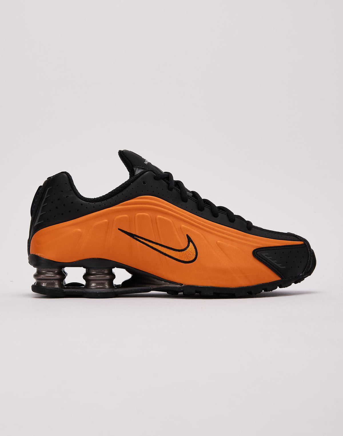 Nike Shox R4