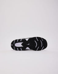 Nike V5 RNR Grade-School
