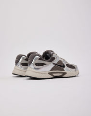 Nike V5 RNR Grade-School