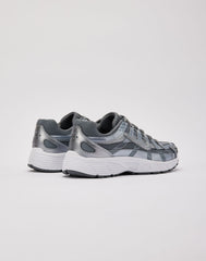 Nike P-6000 Grade-School