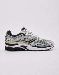Saucony  ProGrid Omni 9